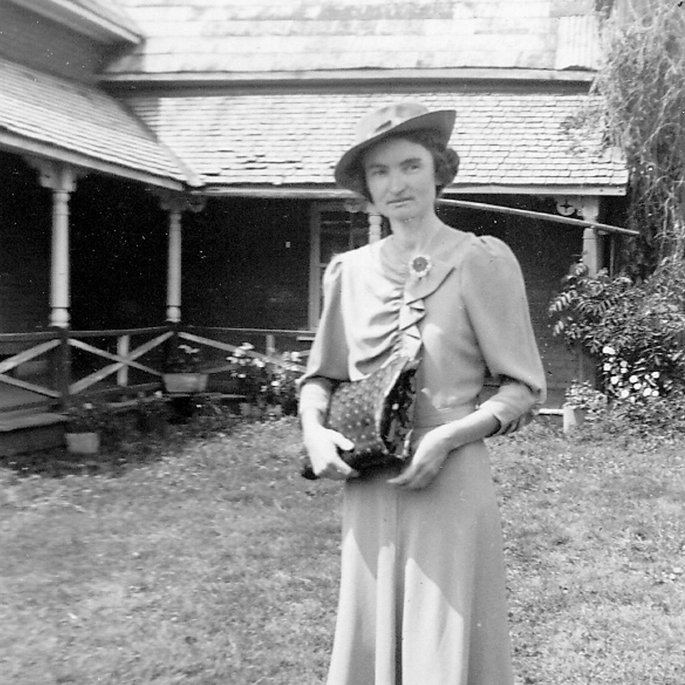 Jessie (Hyde) Waterston (1911-2005)